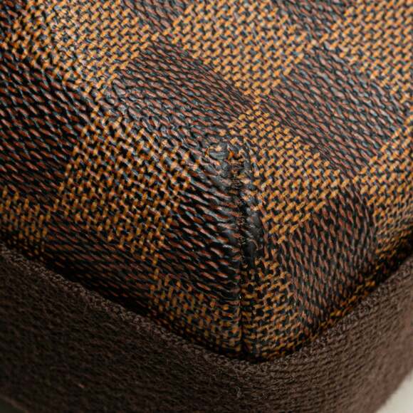 LOUIS VUITTON Brown Damier Leather Shoulder Bag - Picture 4 of 9